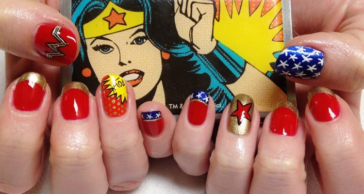 GEEKY NAIL ART