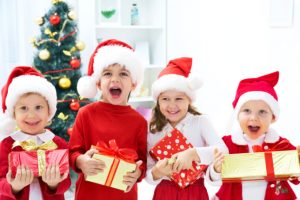 4 Natale VELE Ragazzi Ragazze Natale Calza Filler Vigilia di Natale Scatola Giocattolo 